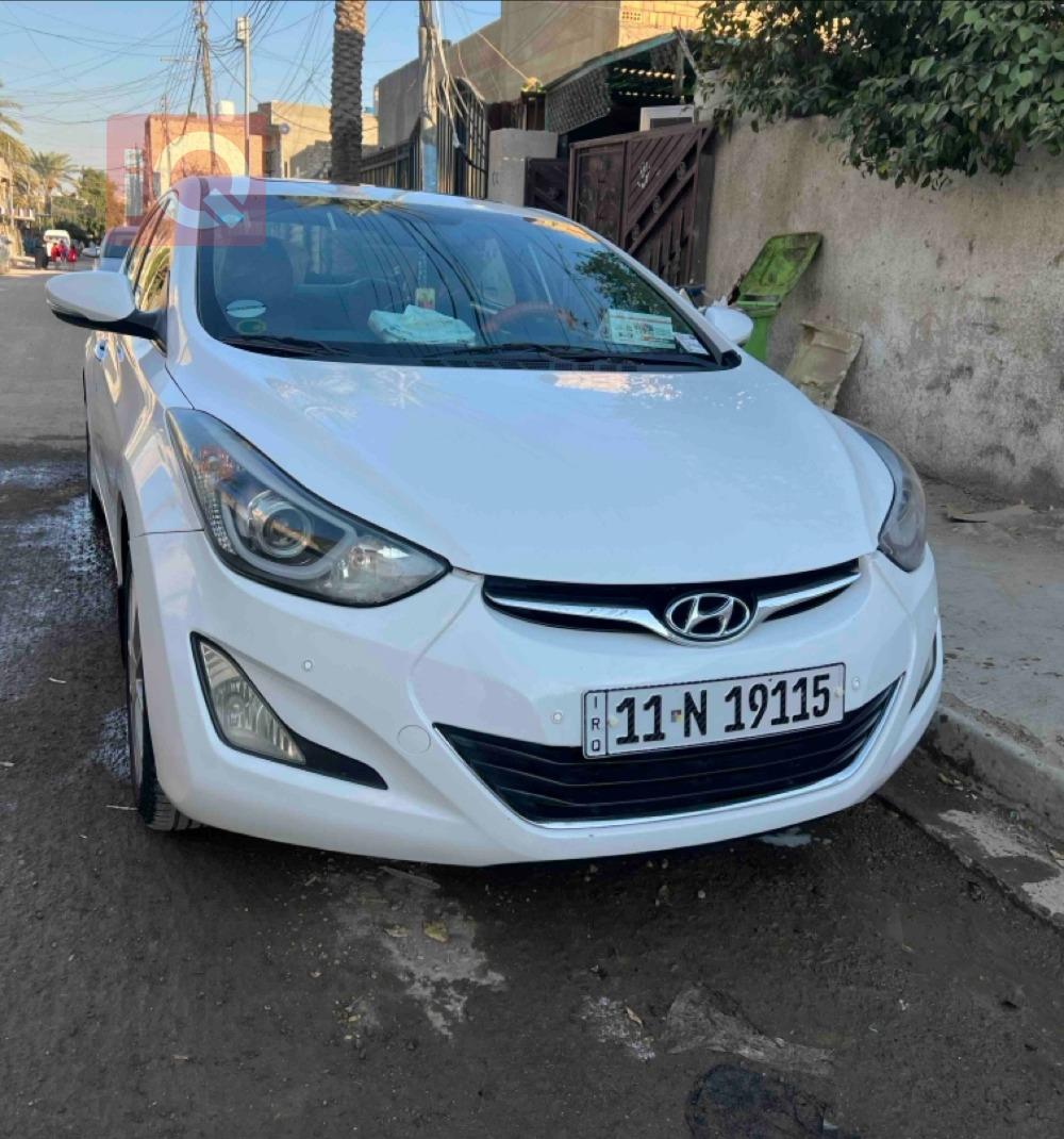 هیوندای ئەلەنترا